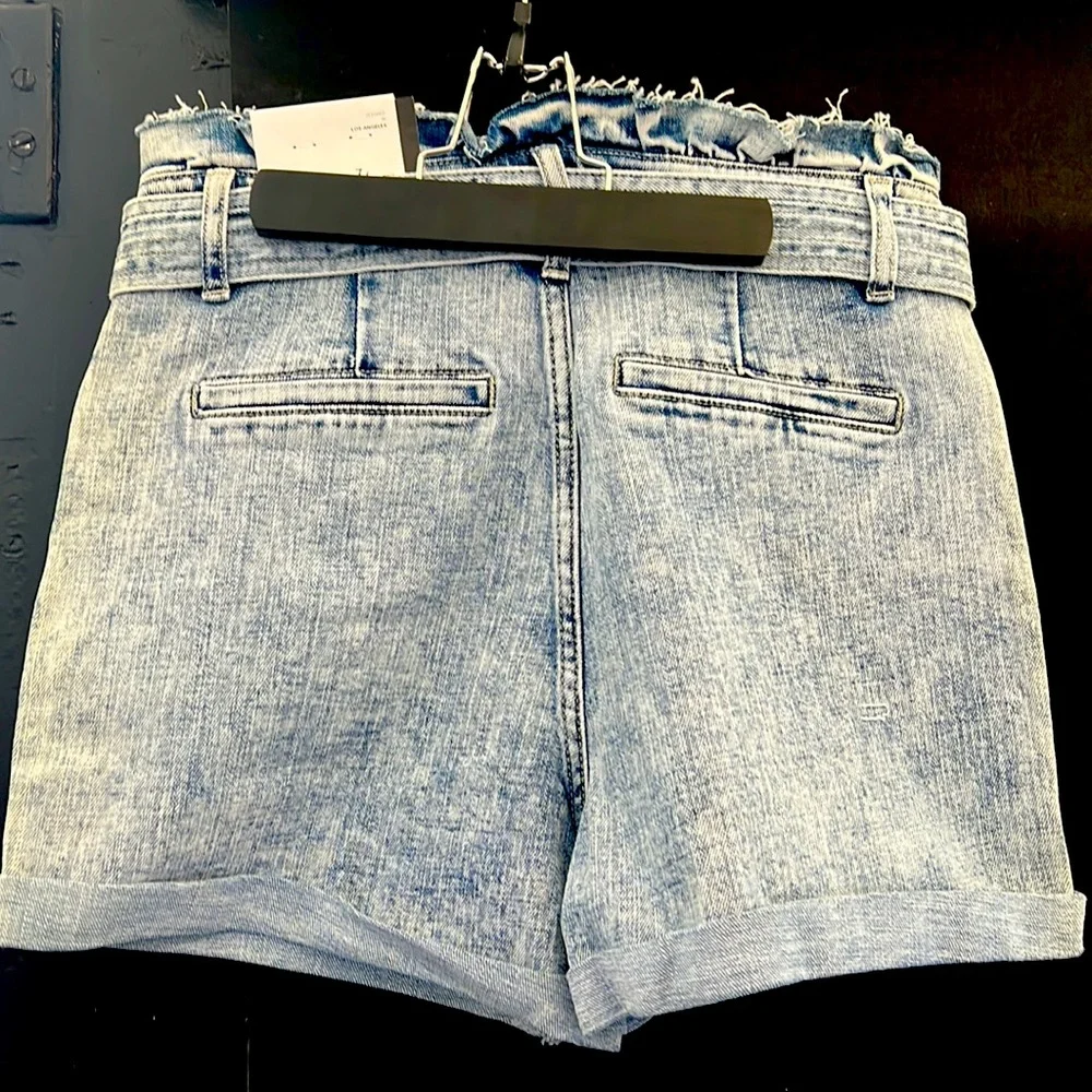 KanCan High Rise Ruffled Short - Picture 3 of 3